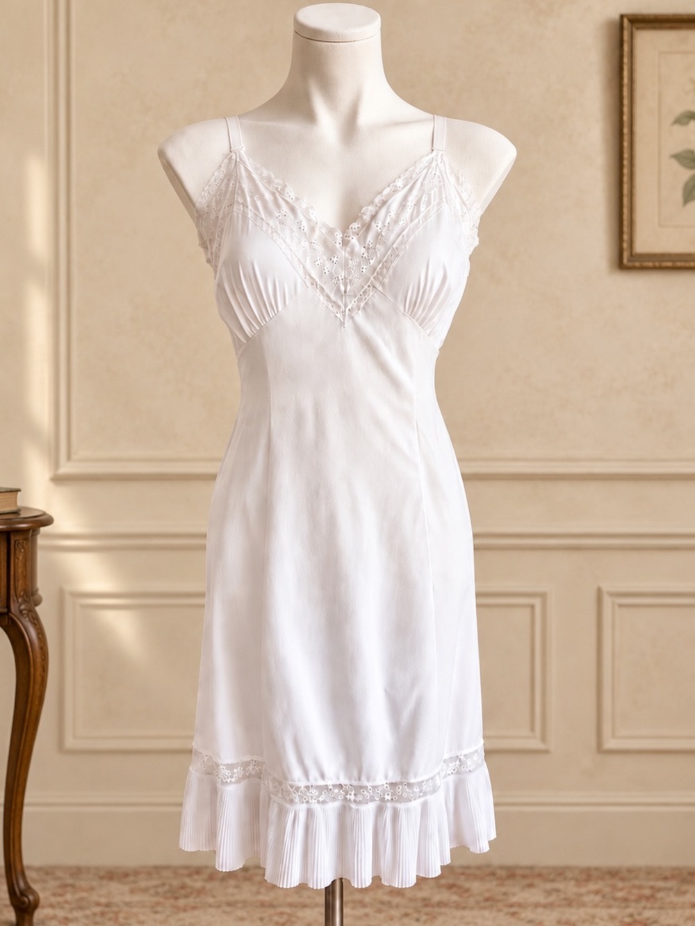 Vintage 60s Philmaid White Nylon Slip Eyelet Lace Accordion Pleat Hem Size 32 S